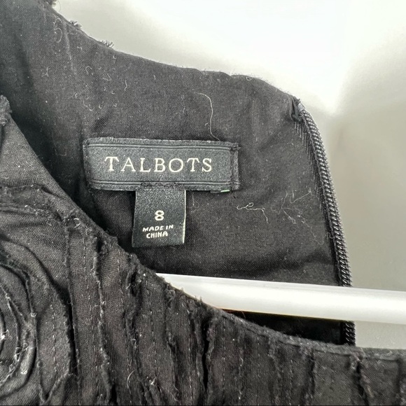 Talbots black sleeveless dress with appliqué size 8 - Picture 8 of 9